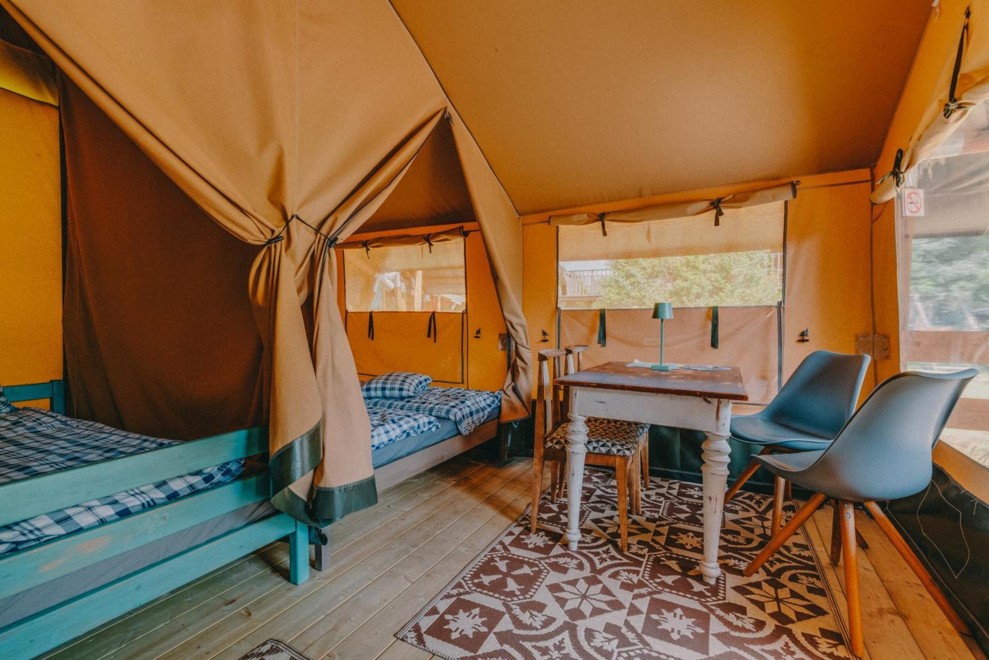 Rendes Glamping Hotel Balatonrendes Exterior foto