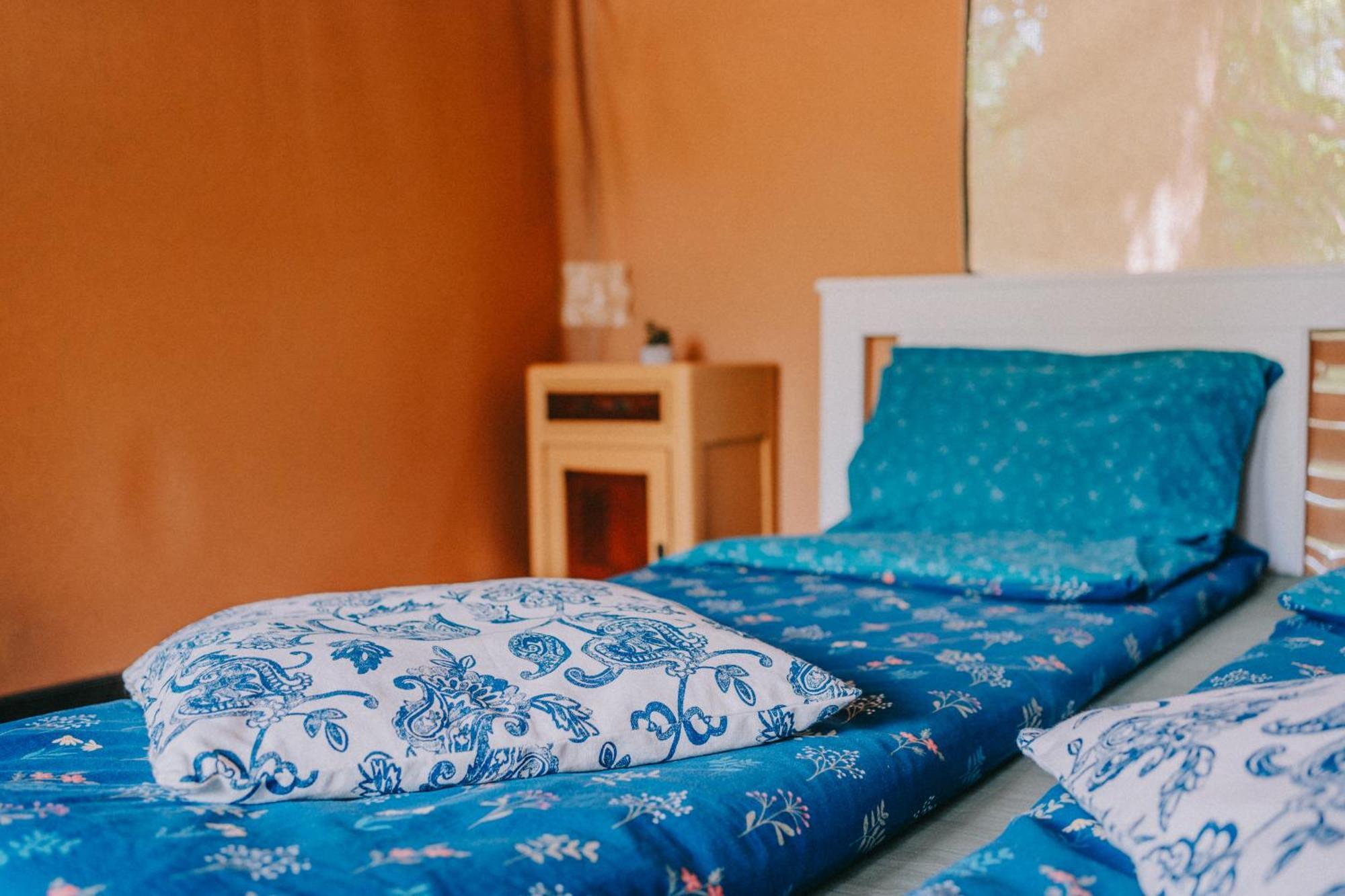 Rendes Glamping Hotel Balatonrendes Exterior foto